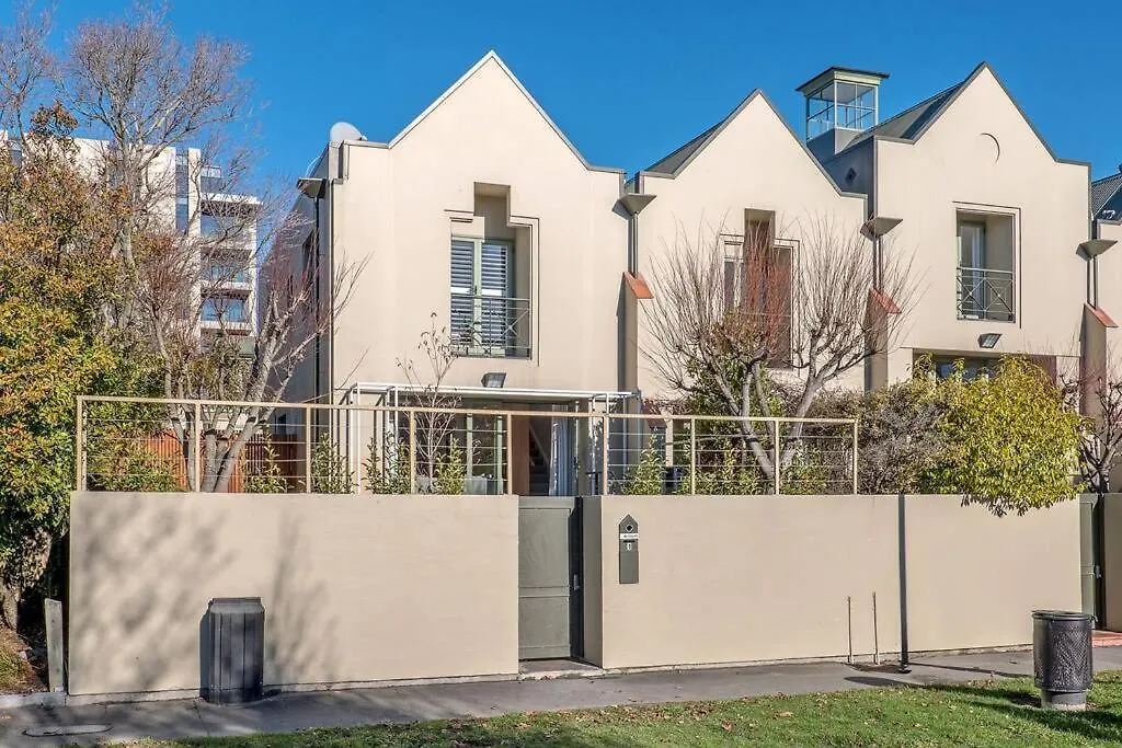 Chester Street Corner Apartment Christchurch